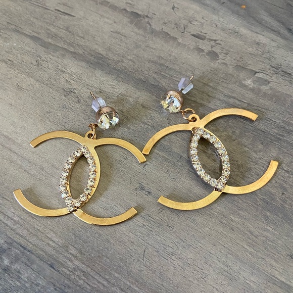 Chanel Rhinestone Stud Logo Dangle Earrings Gold - Picture 1 of 3